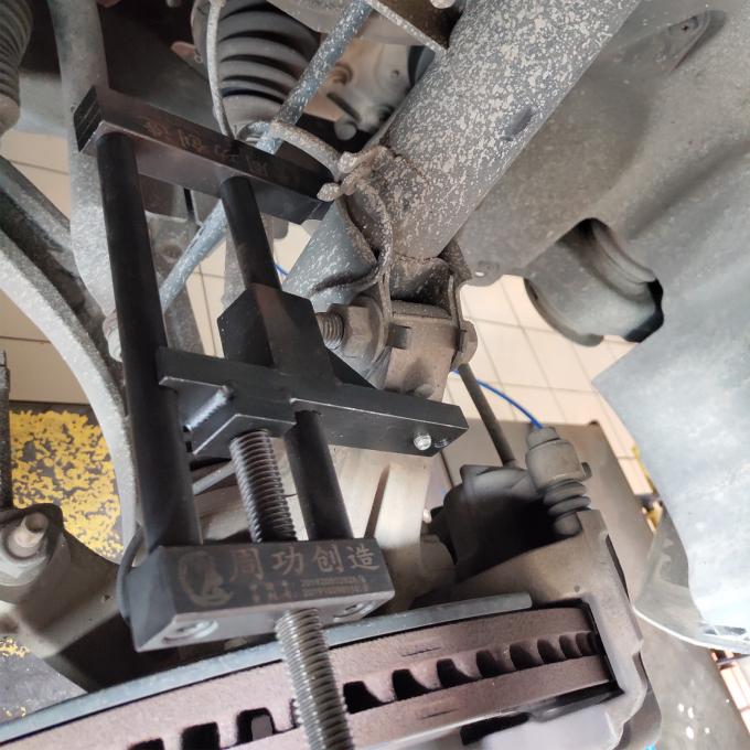 Multifuntional Camber Adjusting Tool For MacPherson Suspension